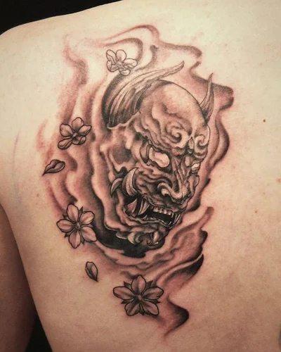 Seth Mgt tattoo 050