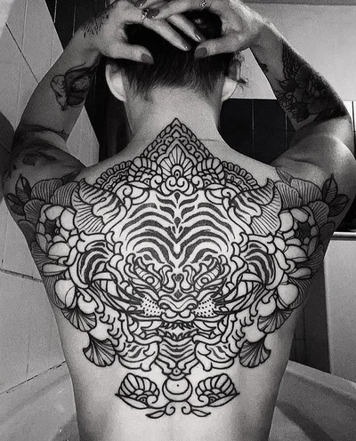 seven echek tattoo 041