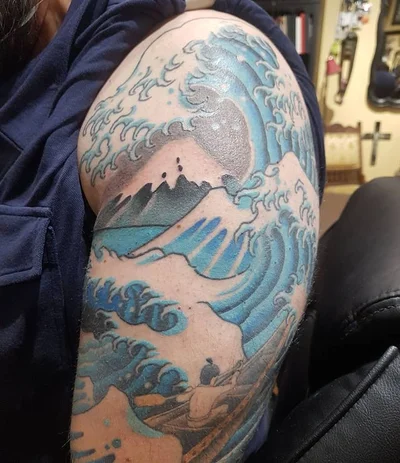 Seven Crowns tattoo 015