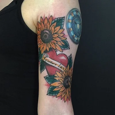 Seven Crowns tattoo 024