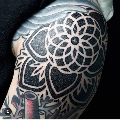 Josh Bold tattoo 037
