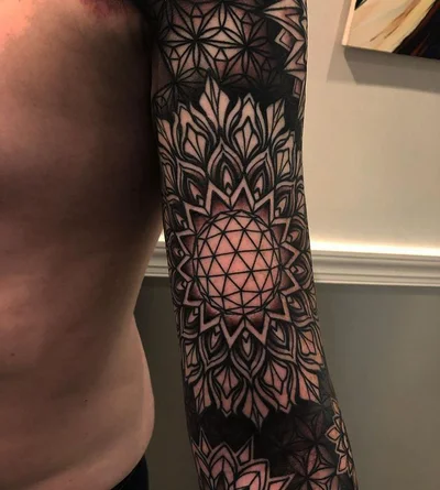 Ryan from Severe Ink tattoo 018