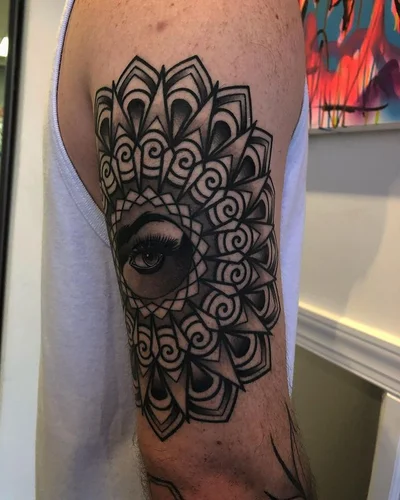 Ryan from Severe Ink tattoo 021