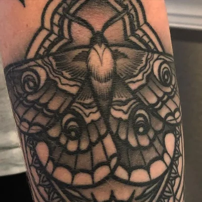 Ryan from Severe Ink tattoo 047