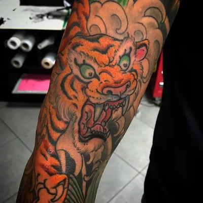 Sgrounch tattoo 019