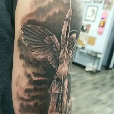 Isaac D tattoo 021
