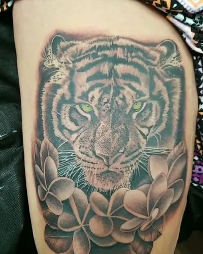Isaac D tattoo 038