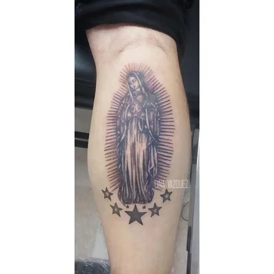 Dina Vazquez tattoo 011