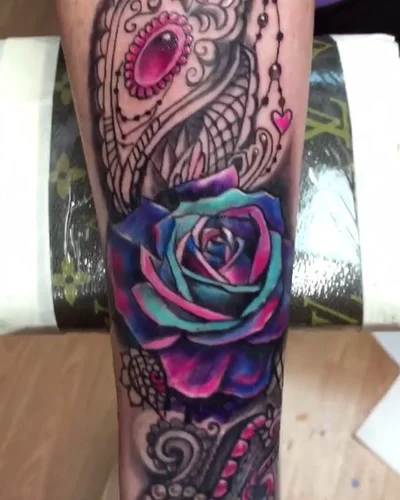 Jessie Black tattoo 049