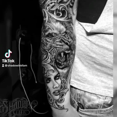 Jessie Black tattoo 050