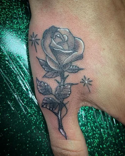 Shaley Fleming tattoo 010