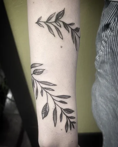 Shaley Fleming tattoo 017
