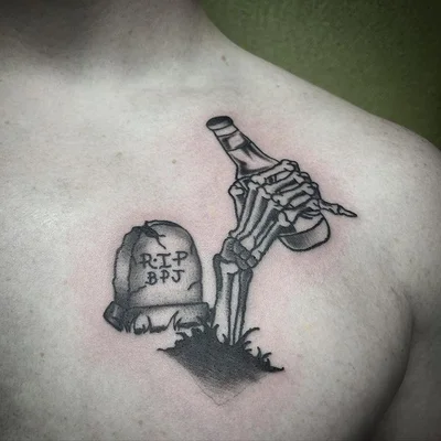 Shaley Fleming tattoo 040