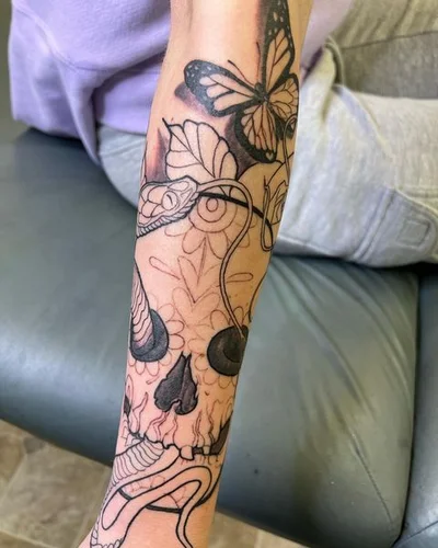Shannon tattoo 009