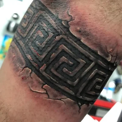 Shannon tattoo 018