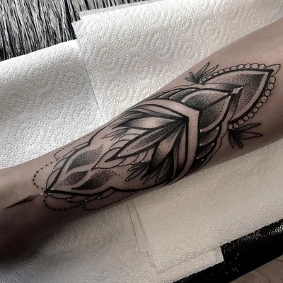Annmarie Shand tattoo 012