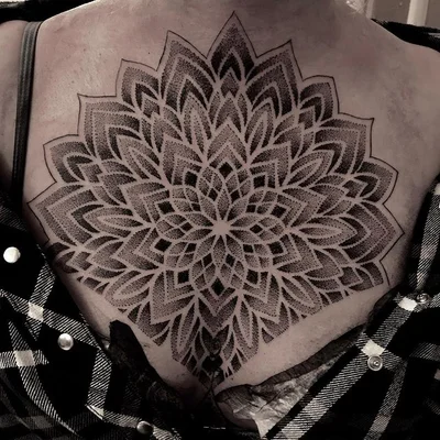 Annmarie Shand tattoo 022