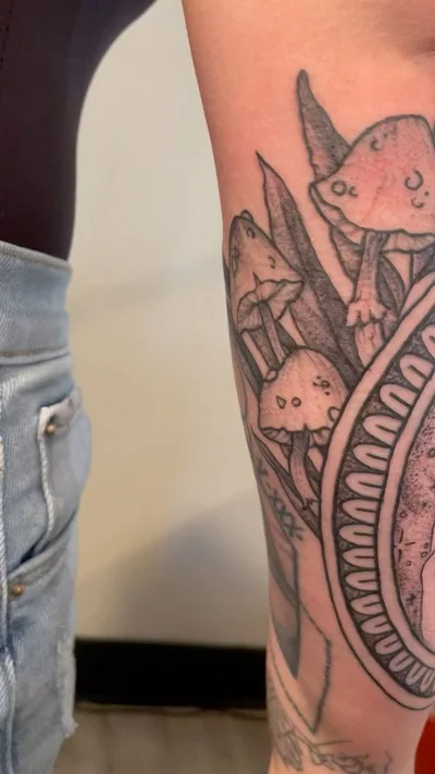 Tattoo Artist tattoo 043