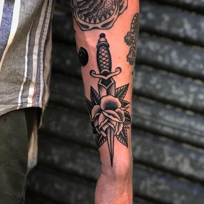 Shane Castle tattoo 010