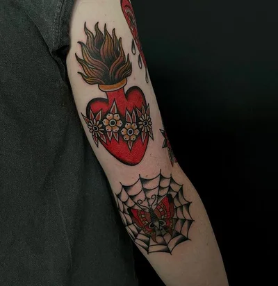 Shane Castle tattoo 012