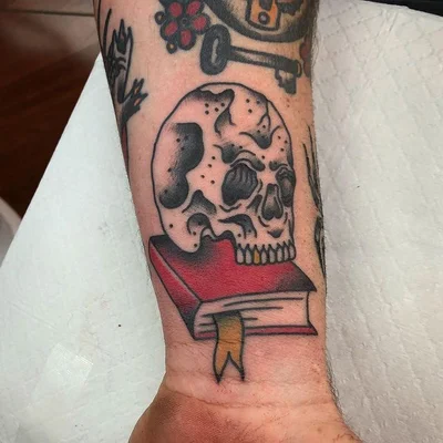 Shane Castle tattoo 048