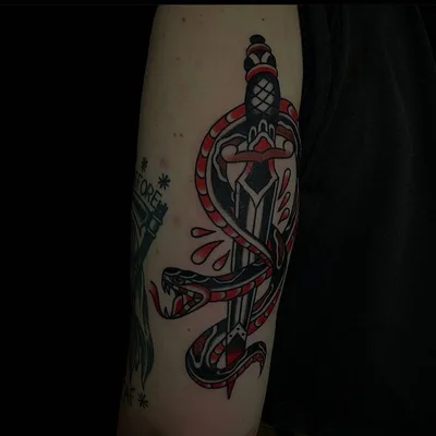Shane Castle tattoo 049