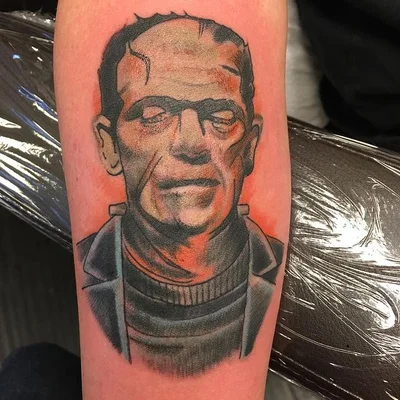 Shane Wallin tattoo 038