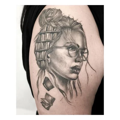 Shanna Ink tattoo 039