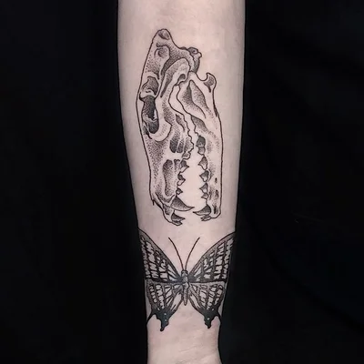 Shanna Keyes tattoo 031