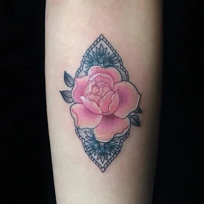 Shanna Keyes tattoo 036