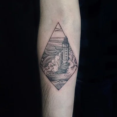 Shanna Keyes tattoo 050