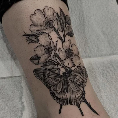 Sharna Lee tattoo 010