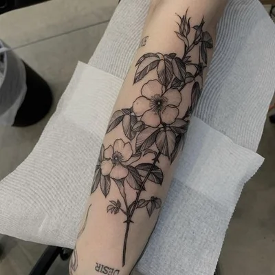 Sharna Lee tattoo 020