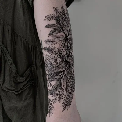 Sharna Lee tattoo 030