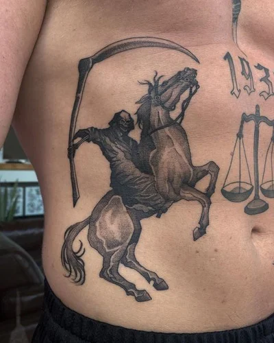 Sharna Lee tattoo 034