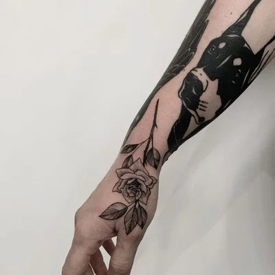 Sharna Lee tattoo 041