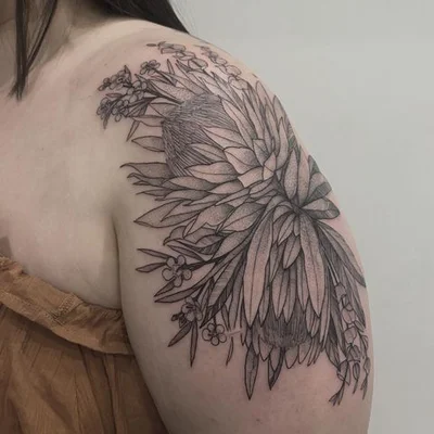 Sharna Lee tattoo 047