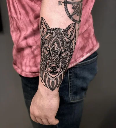 Sharnia Bonnett tattoo 016