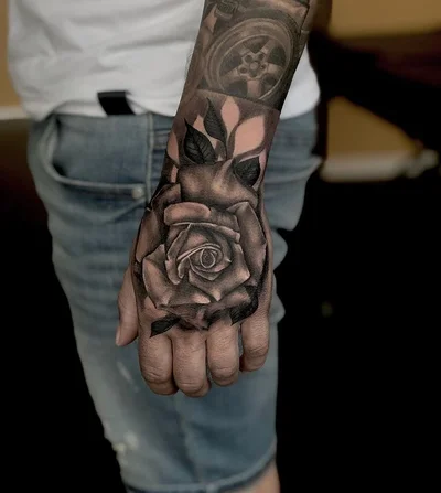 Sharnia Bonnett tattoo 020
