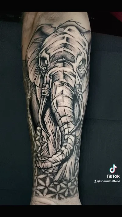 Sharnia Bonnett tattoo 021