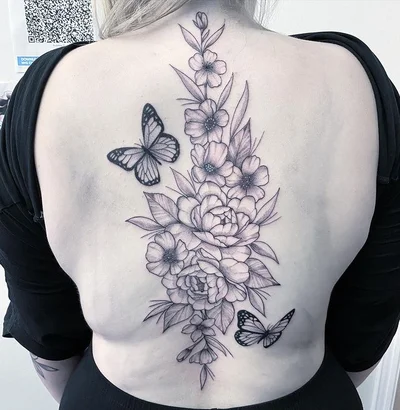 Sharni Hooker tattoo 016