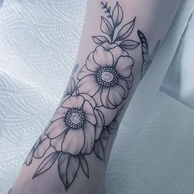 Sharni Hooker tattoo 020