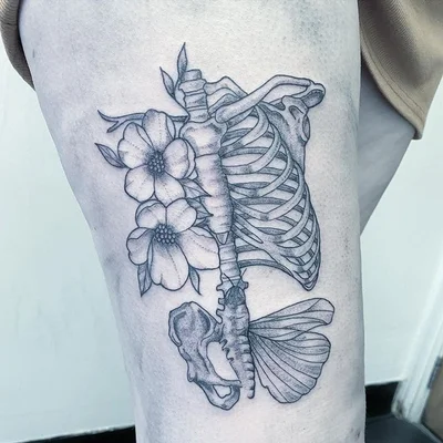 Sharni Hooker tattoo 026