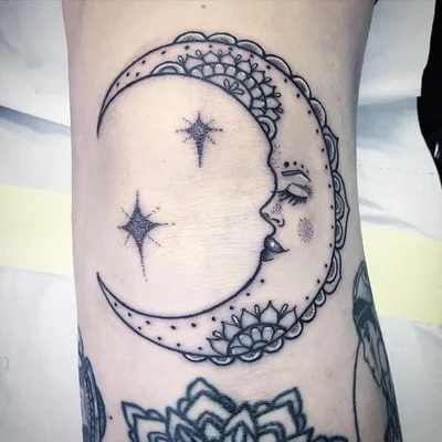 Sharni Hooker tattoo 033