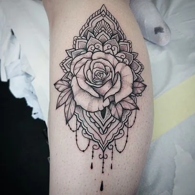 Sharni Hooker tattoo 034