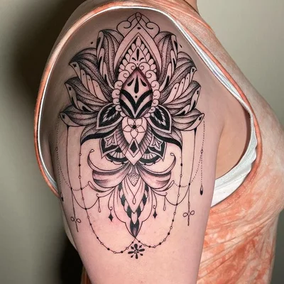 Sharon Healy tattoo 009
