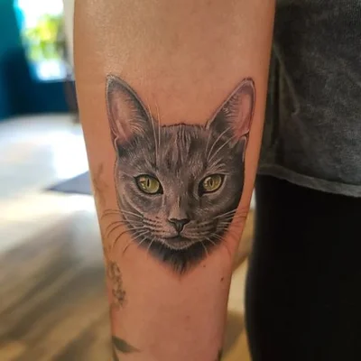 Sharon Lynn tattoo 009