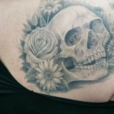 Sharon Lynn tattoo 029