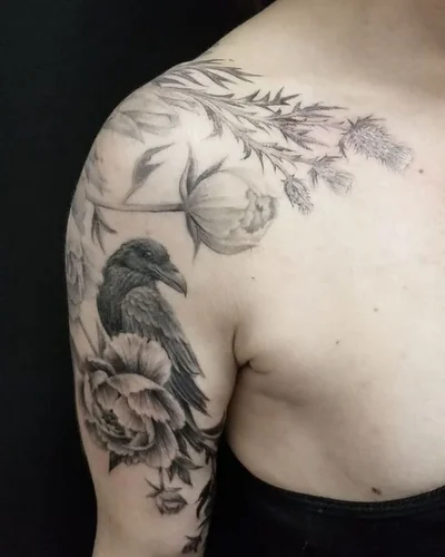 Sharon Lynn tattoo 034