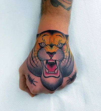 Shary tattoo 013